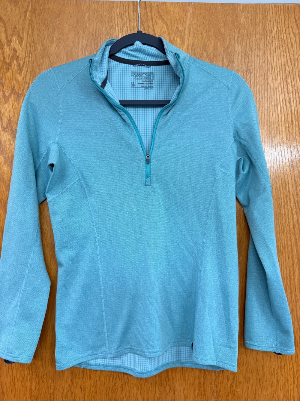Patagonia Women's Light Teal Quarter-Zip Pullovery